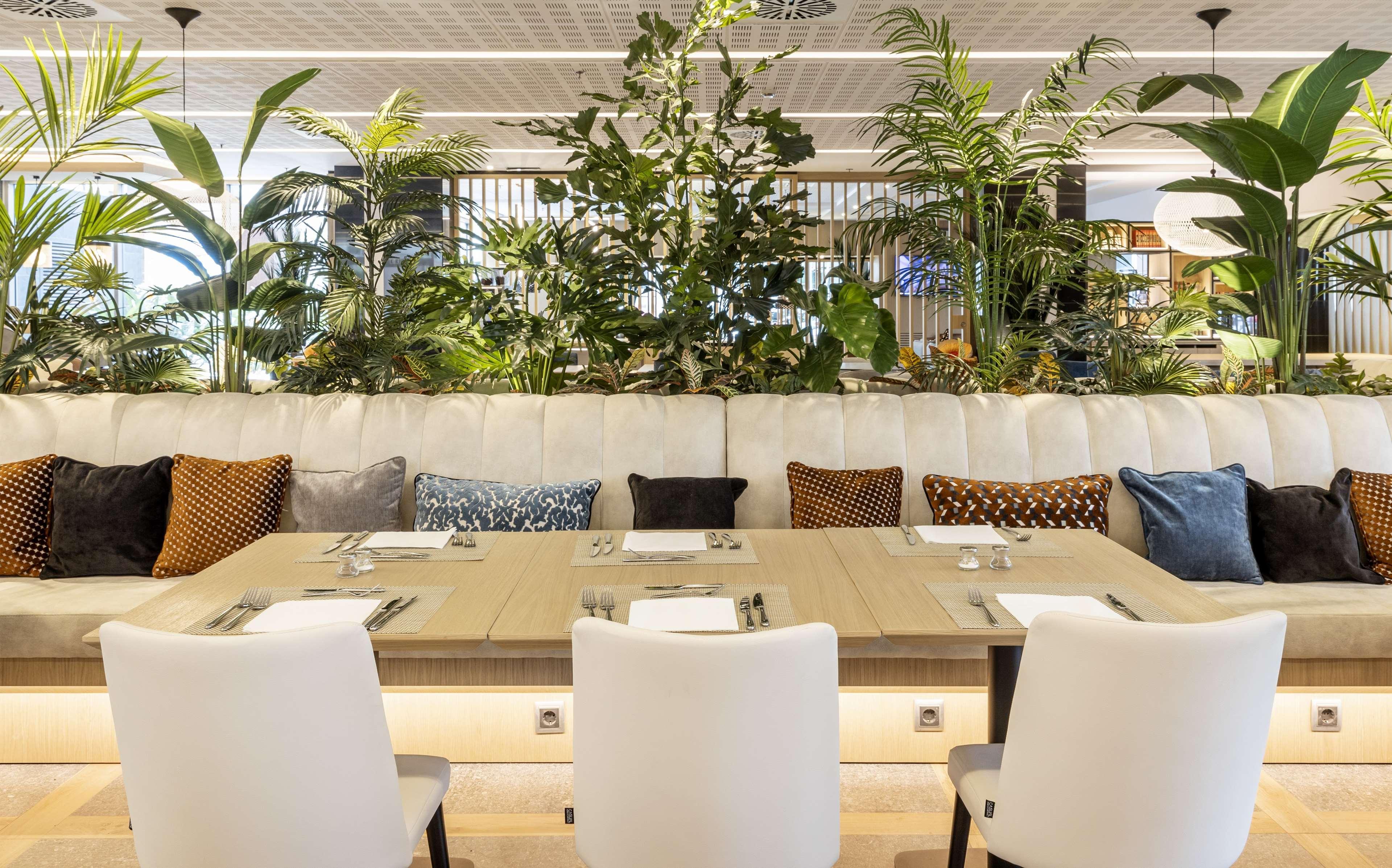 Ilunion Barcelona Hotel Ngoại thất bức ảnh