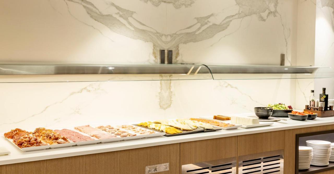 Ilunion Barcelona Hotel Ngoại thất bức ảnh