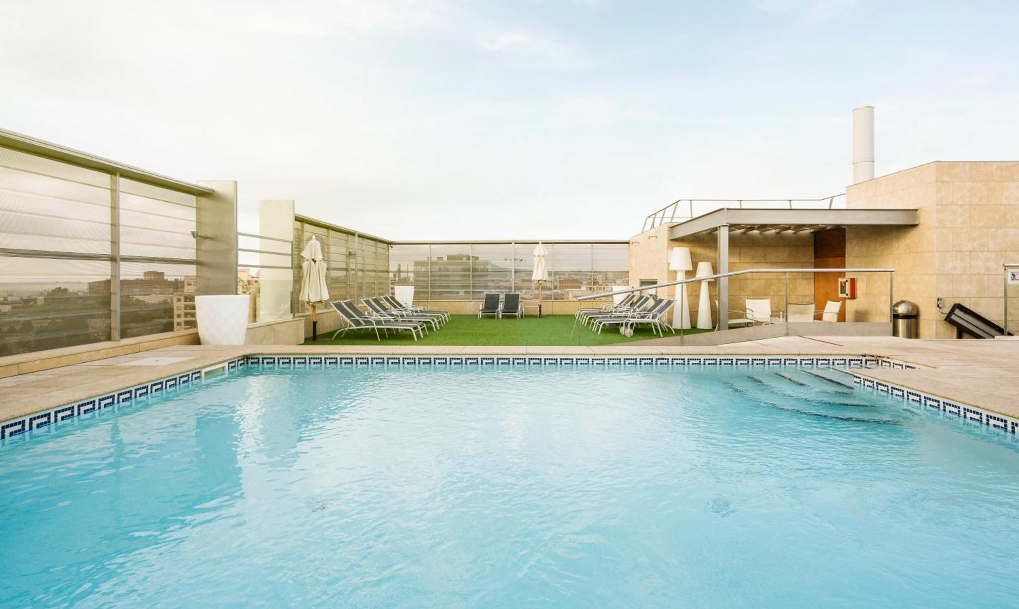 Ilunion Barcelona Hotel Ngoại thất bức ảnh